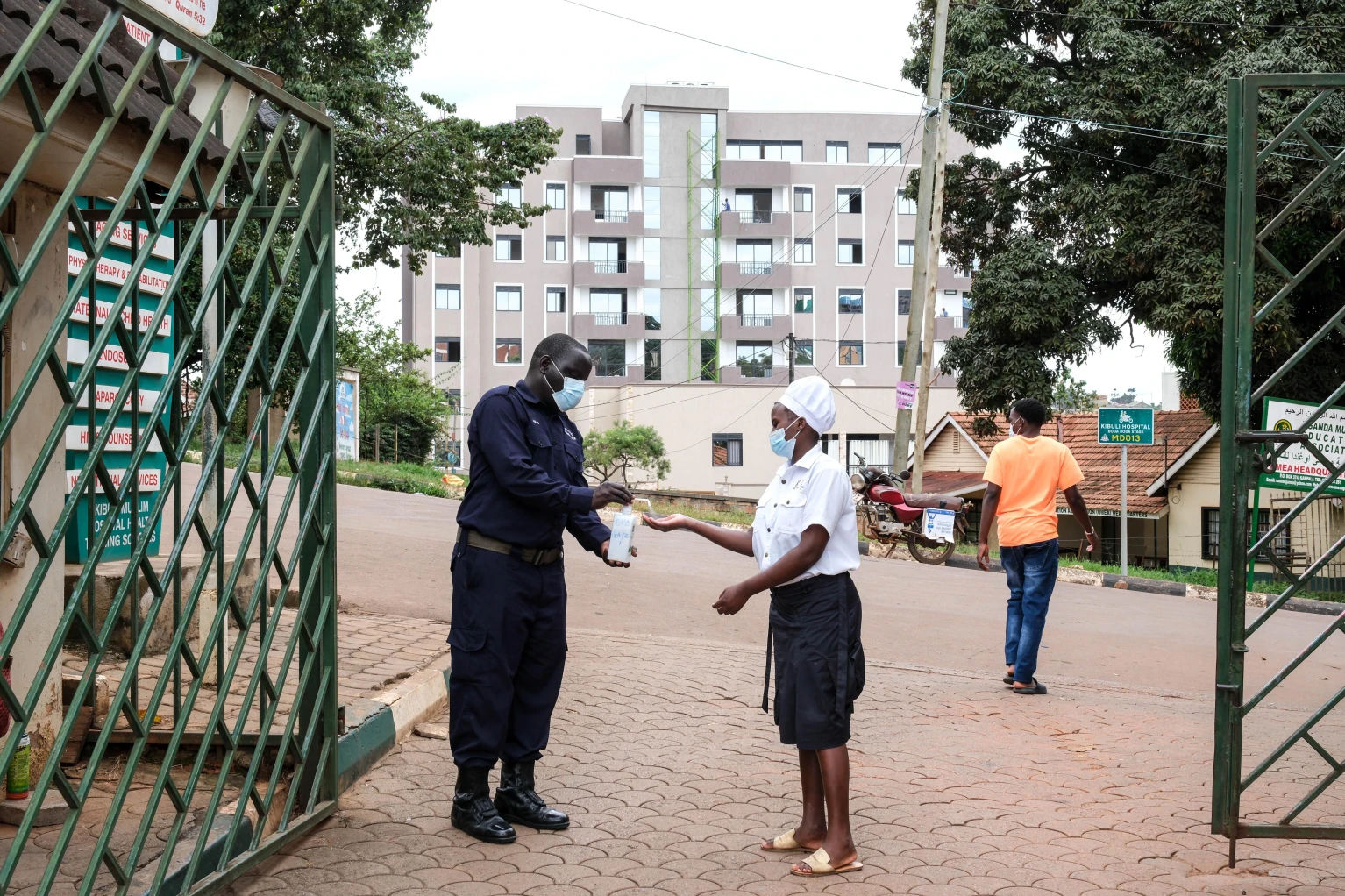 Đợt dịch Ebola bùng phát tại Cộng hòa Dân chủ Congo và lan sang Uganda. (Nguồn: AP)
