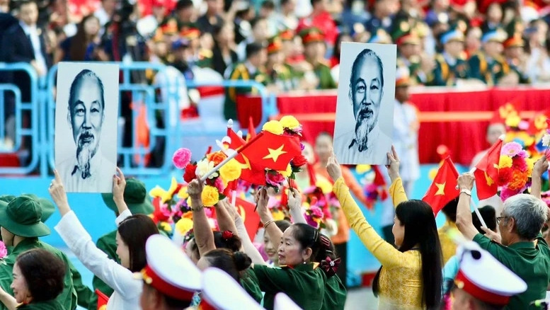 tư tưởng hồ chí minh - ngọn đuốc soi đường trong kỷ nguyên vươn mình hình ảnh 1 tu tuong ho chi minh - ngon duoc soi duong trong ky nguyen vuon minh hinh anh 1