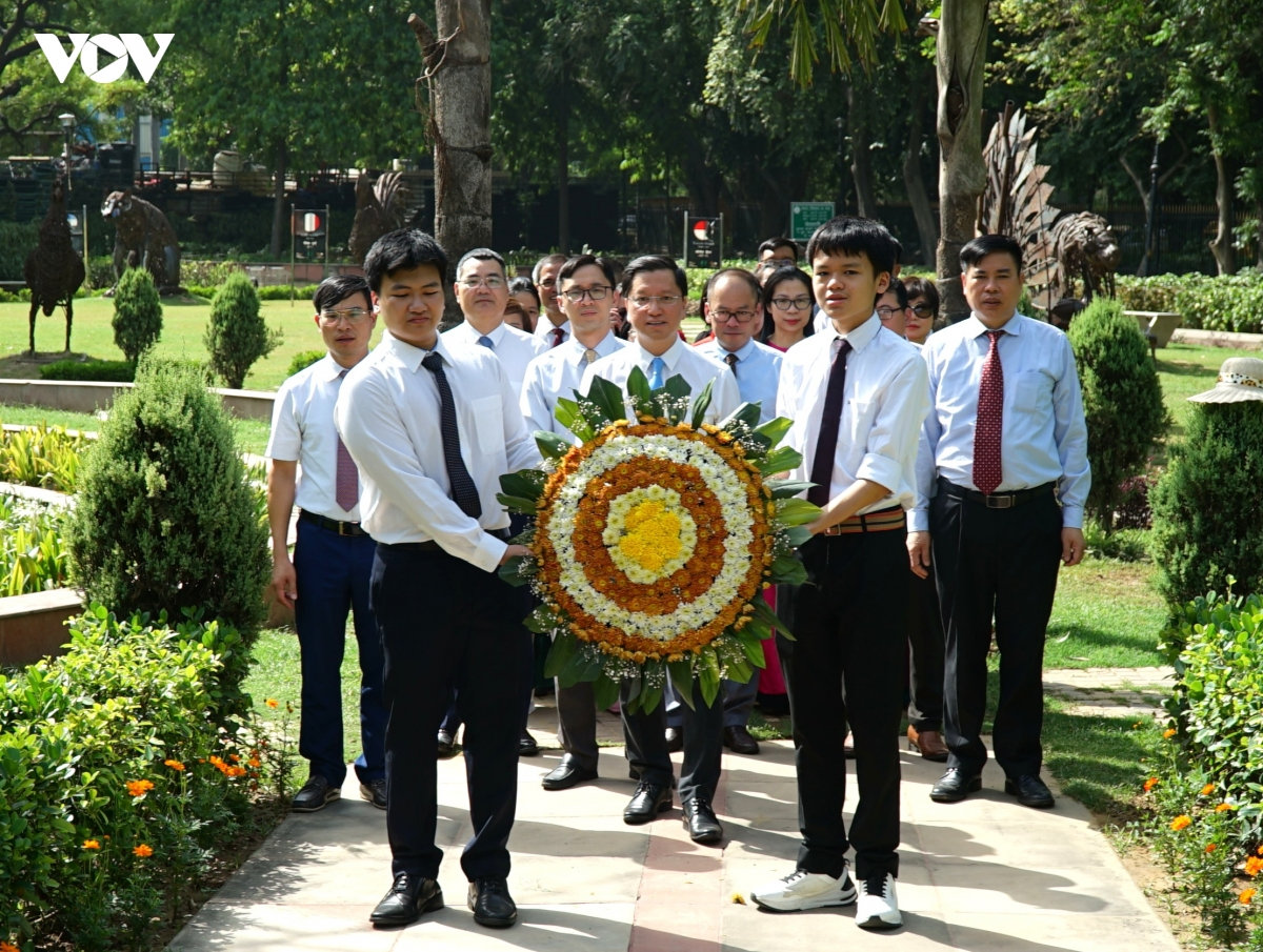 nhieu hoat dong y nghia ky niem 136 nam ngay sinh chu tich ho chi minh hinh anh 22