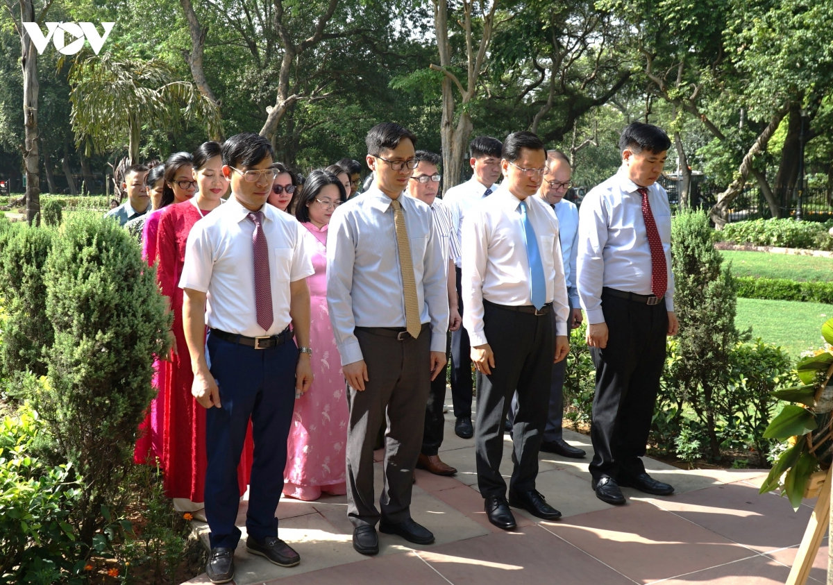 nhieu hoat dong y nghia ky niem 136 nam ngay sinh chu tich ho chi minh hinh anh 24
