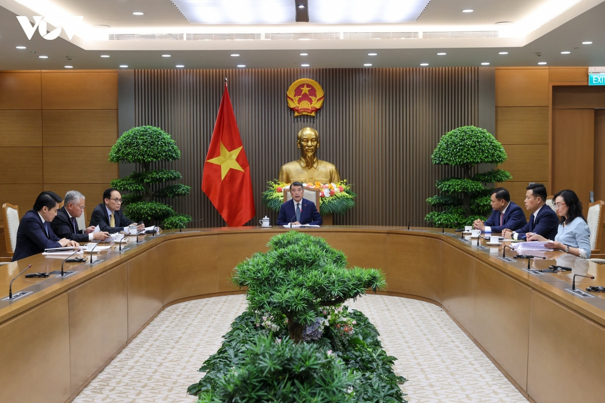 thủ tướng điện đàm với thủ tướng new zealand christopher luxon hình ảnh 2 thu tuong dien dam voi thu tuong new zealand christopher luxon hinh anh 2