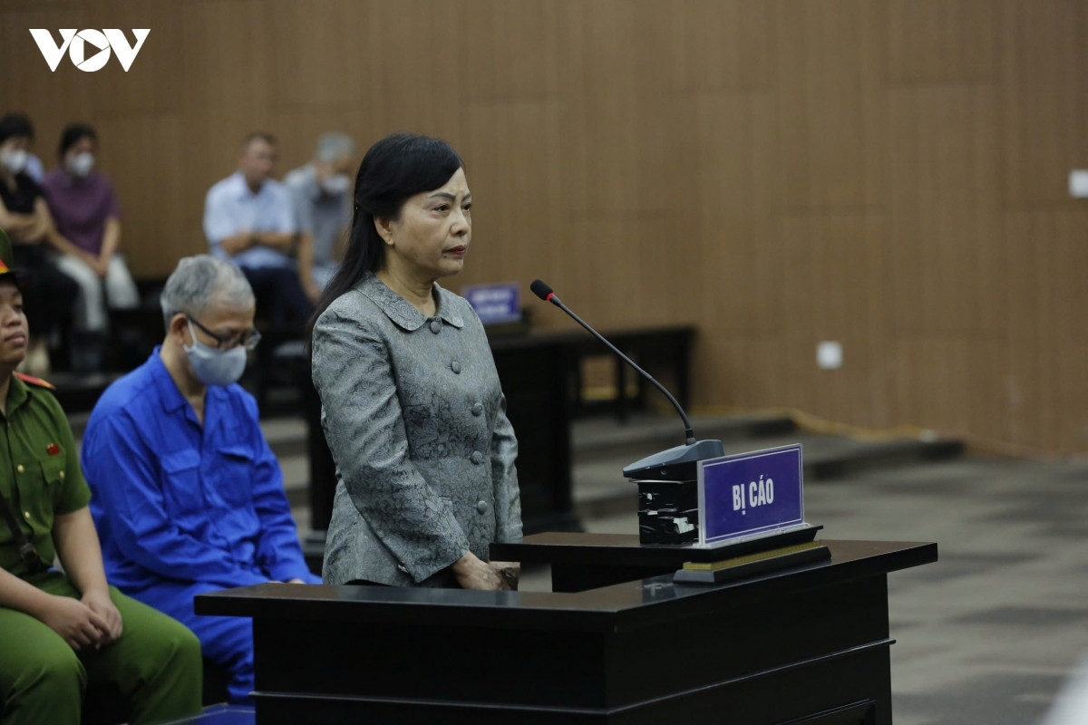 cựu bộ trưởng y tế nguyễn thị kim tiến từ chối 2 luật sư bào chữa hình ảnh 1 cuu bo truong y te nguyen thi kim tien tu choi 2 luat su bao chua hinh anh 1