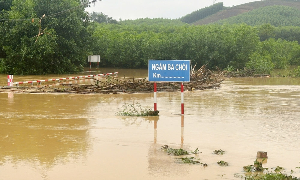 mưa lớn gây ngập lụt nghiêm trọng ở vùng cao bắc ninh, nhiều thôn bản bị cô lập hình ảnh 1 mua lon gay ngap lut nghiem trong o vung cao bac ninh, nhieu thon ban bi co lap hinh anh 1