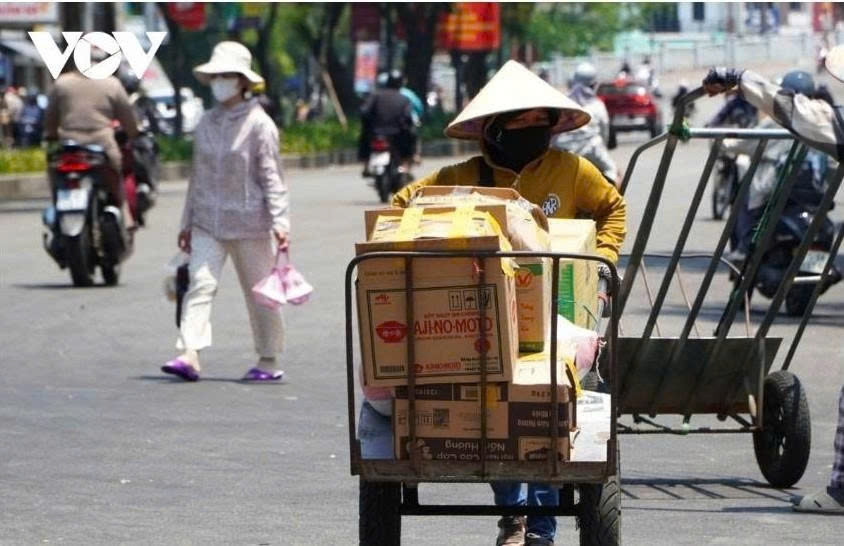 nang nong tiep dien tren dien rong, nhieu khu vuc vuot 38 do c hinh anh 1