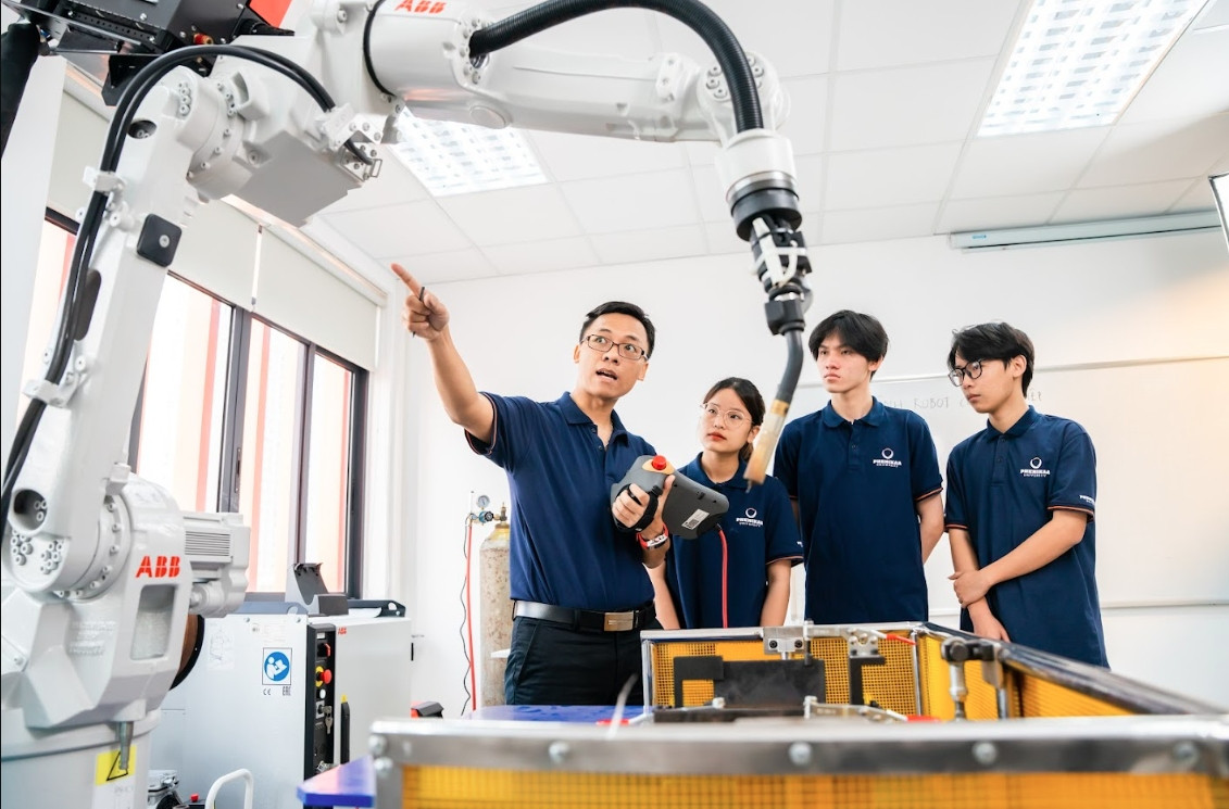 các trường đại học trọng điểm phải đóng vai trò đầu tàu công nghệ hình ảnh 2 cac truong dai hoc trong diem phai dong vai tro dau tau cong nghe hinh anh 2