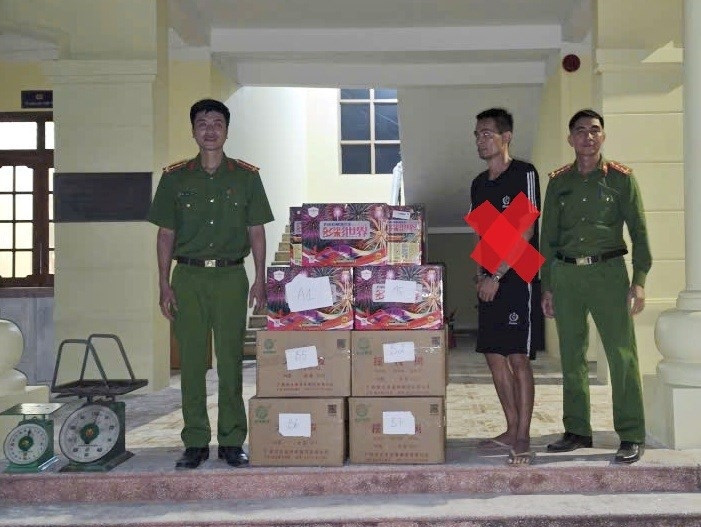 khởi tố đối tượng buôn bán gần 260 kg pháo nổ ở hải phòng hình ảnh 1 khoi to doi tuong buon ban gan 260 kg phao no o hai phong hinh anh 1