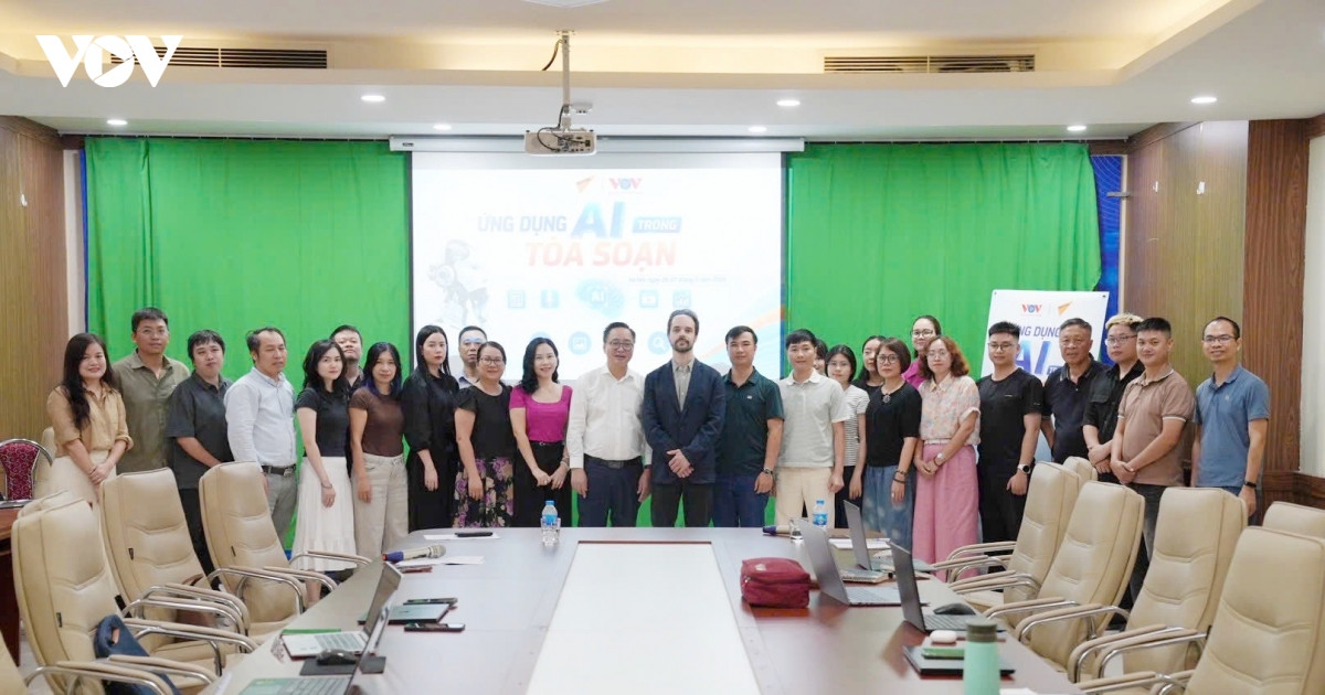 Đài tiếng nói việt nam tổ chức khóa tập huấn Ứng dụng ai trong tòa soạn hình ảnh 1 Dai tieng noi viet nam to chuc khoa tap huan Ung dung ai trong toa soan hinh anh 1