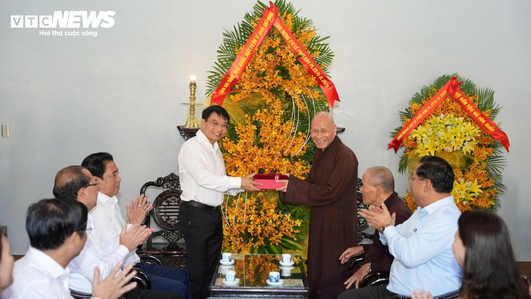 Ngày 29/5, Phó Thủ tướng Nguyễn Văn Thắng cùng đoàn công tác Trung ương đến thăm, chúc mừng các vị chức sắc và Ban Trị sự Giáo hội Phật giáo Việt Nam TP Huế nhân đại lễ Phật đản Phật lịch 2570.