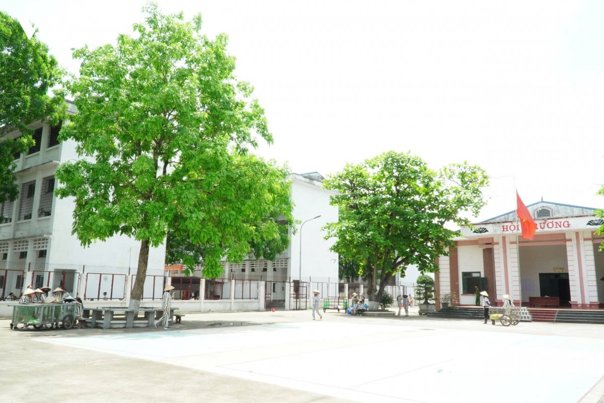 hé lộ cuộc sống của những em bé sinh ra trong trại giam hình ảnh 3 he lo cuoc song cua nhung em be sinh ra trong trai giam hinh anh 3