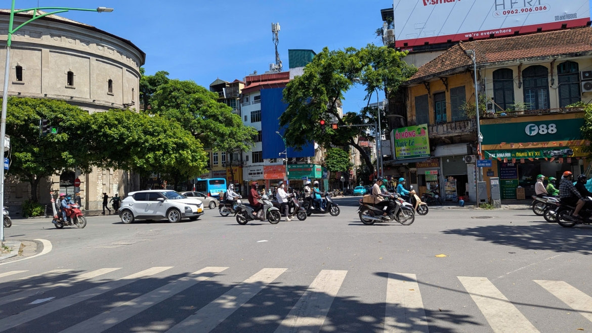 thời tiết ngày 31 5 hà nội và bắc bộ nắng nóng, chiều tối đề phòng mưa dông hình ảnh 1 thoi tiet ngay 31 5 ha noi va bac bo nang nong, chieu toi de phong mua dong hinh anh 1