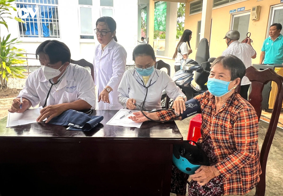 ca mau phat dong kham suc khoe toan dan dot 3 hinh anh 2