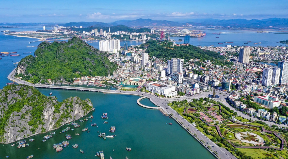 hDnd tinh quang ninh thong qua de an thanh lap thanh pho quang ninh hinh anh 1