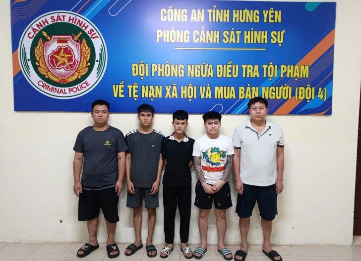 Các đối tượng tại cơ quan Công an. (Ảnh: CACC)
