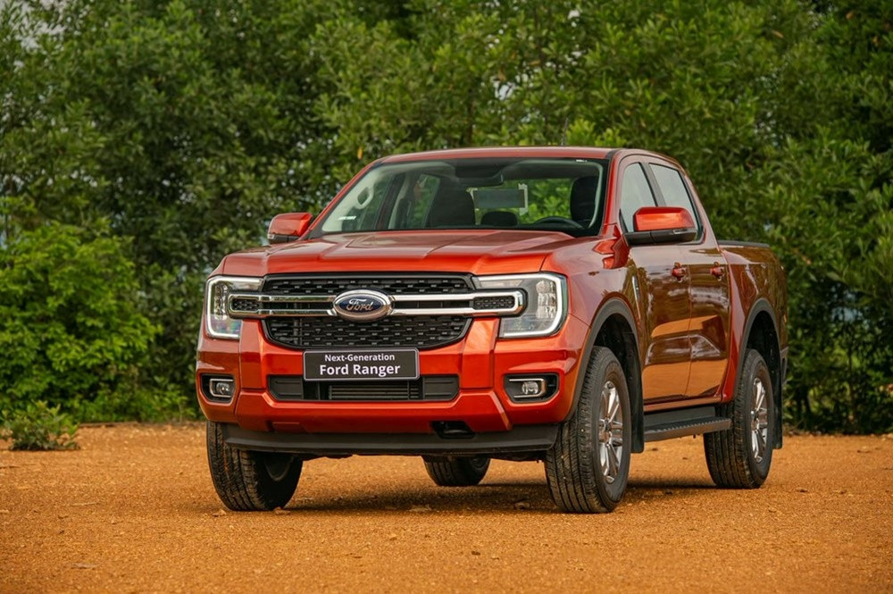 ford-ranger-2022-xlt-8-23e5.jpg