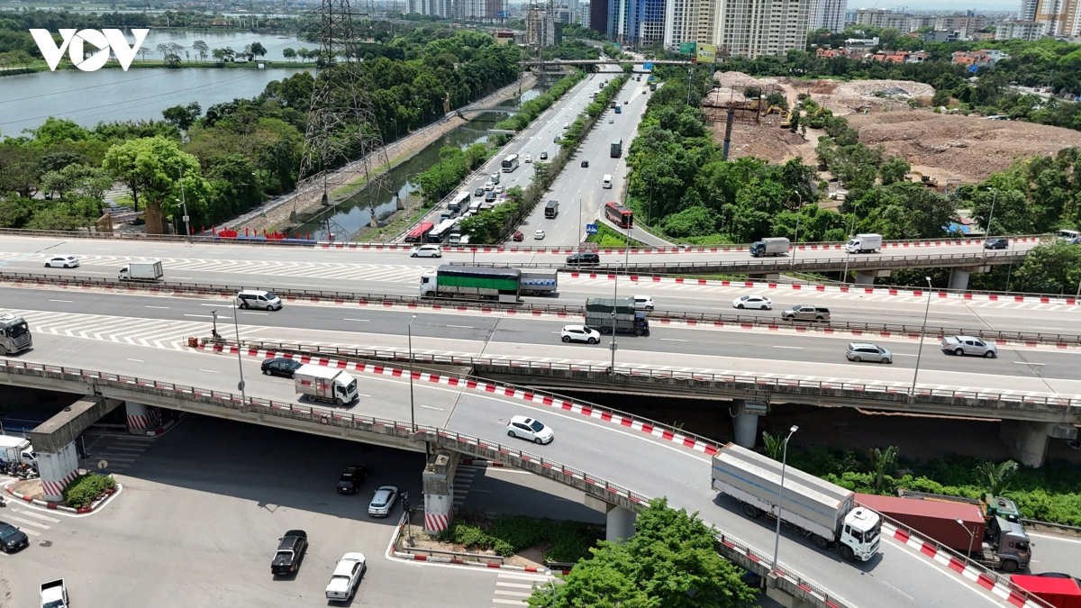 ha noi kiem tra khan sau khi phat hien goi cau duong vanh dai 3 bi dich chuyen hinh anh 1