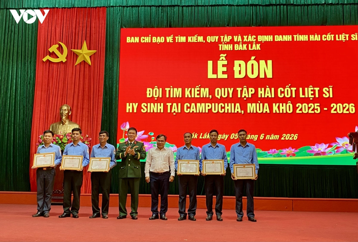 quy tap duoc 27 hai cot liet si tren dat campuchia mua kho 2025-2006 hinh anh 2