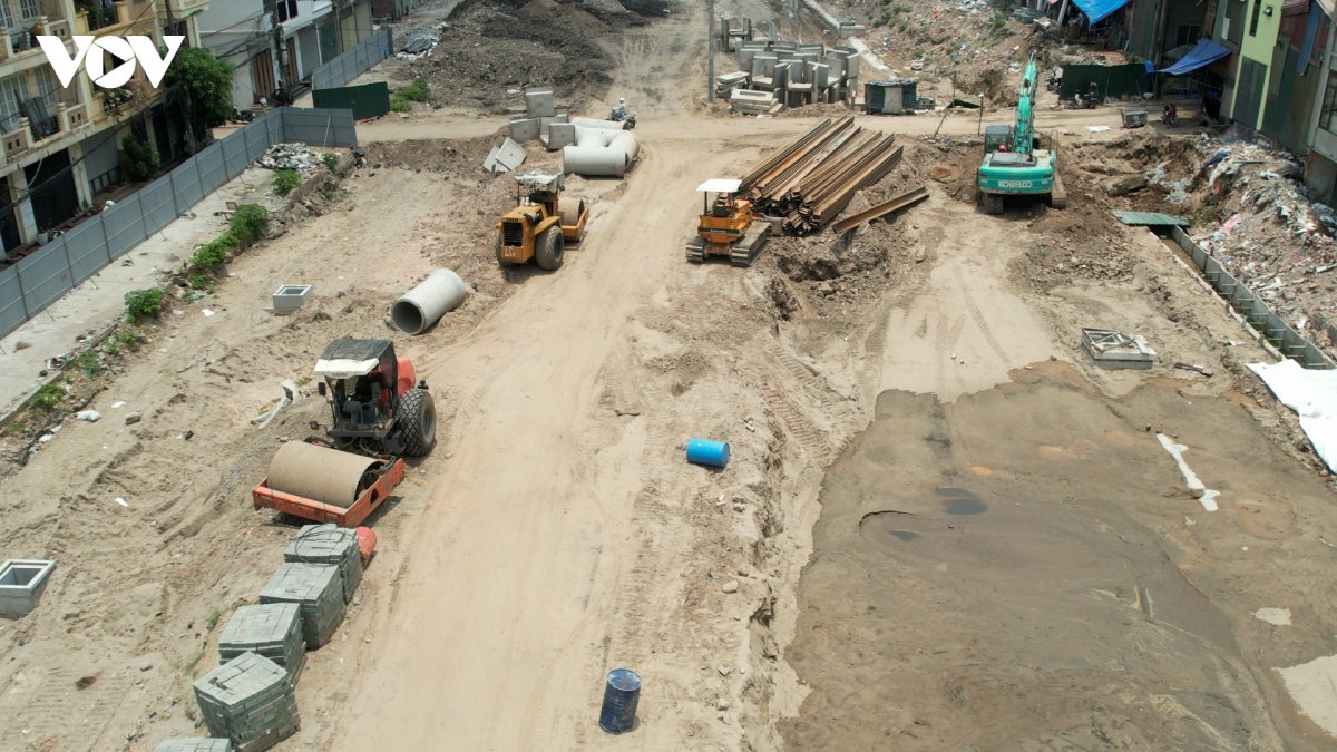 toan canh tuyen duong 7.200 ty dong, hinh thanh nhung diem trai nhua dau tien hinh anh 12