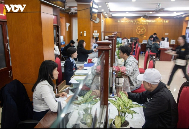 thủ tướng yêu cầu báo cáo việc sắp xếp bộ máy cấp xã và giải quyết vướng mắc hình ảnh 1 thu tuong yeu cau bao cao viec sap xep bo may cap xa va giai quyet vuong mac hinh anh 1