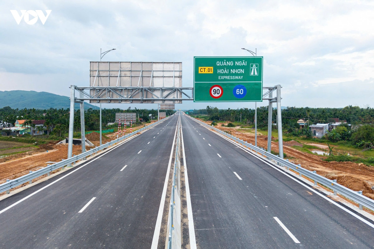 bộ xây dựng lấy ý kiến 11 địa phương về mở rộng cao tốc bắc - nam lên 6 làn xe hình ảnh 2 bo xay dung lay y kien 11 dia phuong ve mo rong cao toc bac - nam len 6 lan xe hinh anh 2