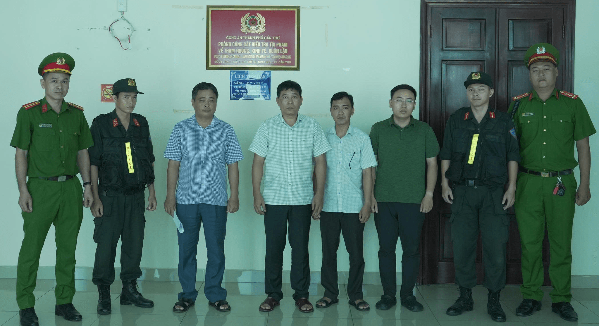 Các bị can tại cơ quan điều tra. (Ảnh: CACC)