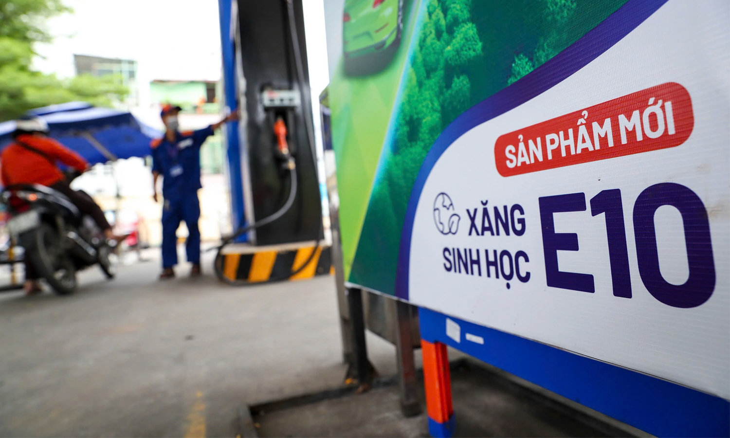 Công bố địa chỉ email tiếp nhận phản ánh về xăng E10. (Ảnh minh hoạ)