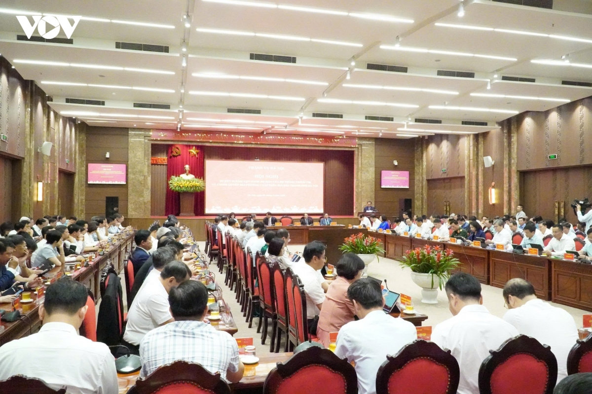 hà nội quyết tâm đến 1 7 2026 cơ bản không còn điểm nghẽn thuộc thẩm quyền hình ảnh 1 ha noi quyet tam den 1 7 2026 co ban khong con diem nghen thuoc tham quyen hinh anh 1