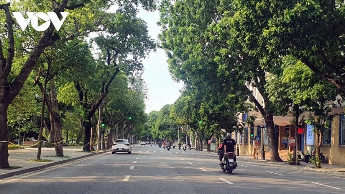 thời tiết hôm nay 11 6 hà nội trưa, chiều nắng, mưa dông cục bộ ở vùng núi bắc bộ hình ảnh 1 thoi tiet hom nay 11 6 ha noi trua, chieu nang, mua dong cuc bo o vung nui bac bo hinh anh 1