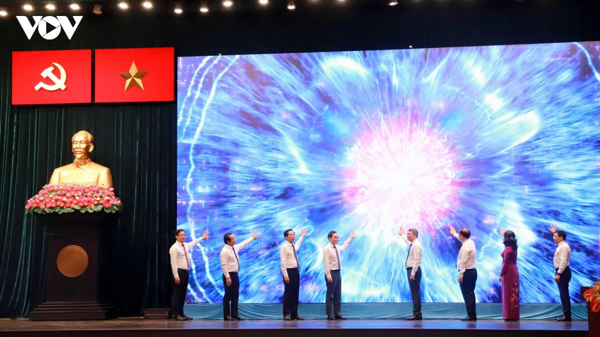thủ tướng phát động phong trào thi đua, hướng đến mục tiêu tăng trưởng hai con số hình ảnh 6 thu tuong phat dong phong trao thi dua, huong den muc tieu tang truong hai con so hinh anh 6