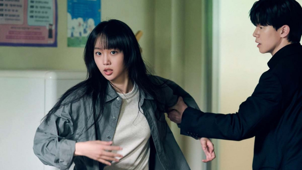 thong tri top 1 netflix toan cau, teach you a lesson van bi chi trich du doi hinh anh 4