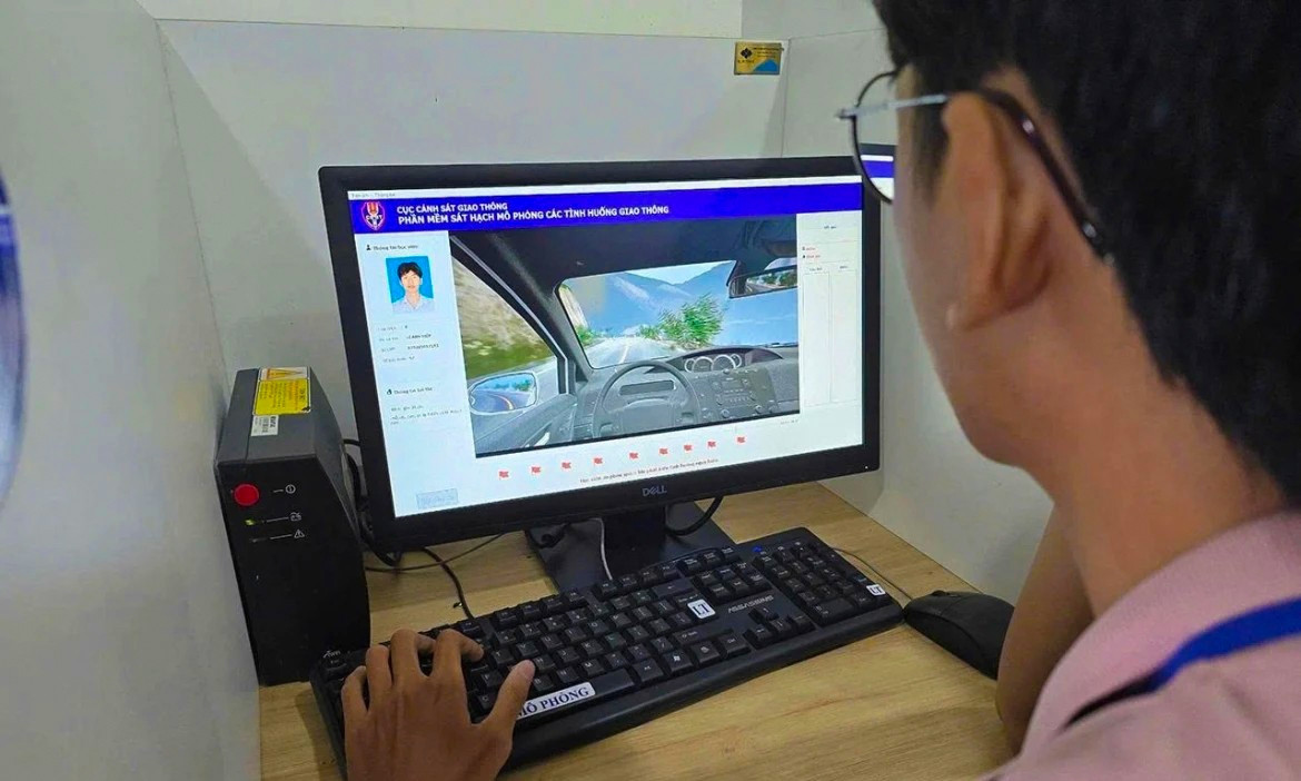 chuẩn bị bỏ phần thi mô phỏng khi sát hạch bằng lái xe ô tô hình ảnh 1 chuan bi bo phan thi mo phong khi sat hach bang lai xe o to hinh anh 1