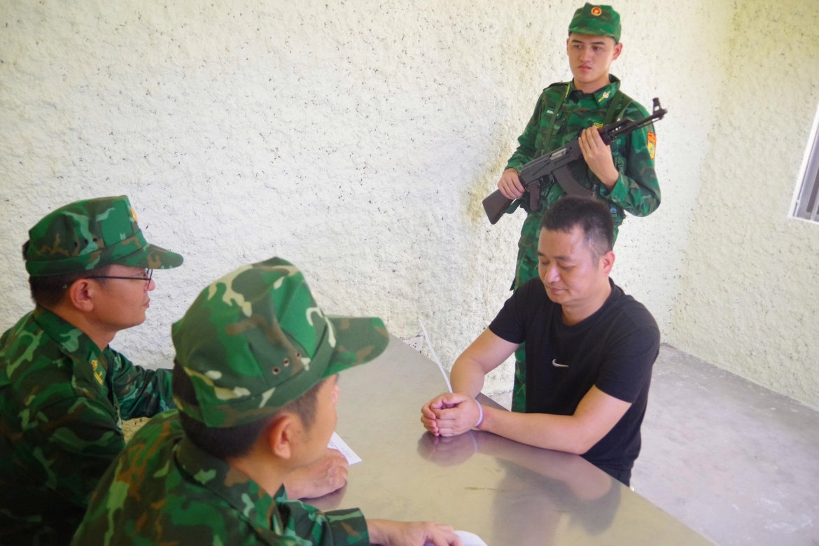 triệt phá đường dây đưa người nước ngoài xuất cảnh trái phép qua đường biển hình ảnh 1 triet pha duong day dua nguoi nuoc ngoai xuat canh trai phep qua duong bien hinh anh 1