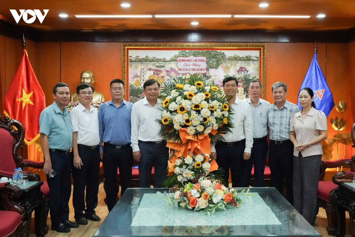 ha noi tran trong su dong hanh cua vov trong tien trinh phat trien thu do hinh anh 4