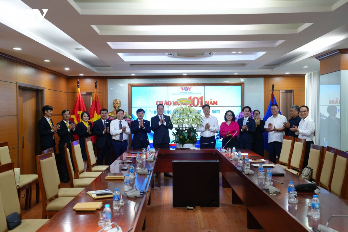 vov tiep tuc doi moi, xung dang voi niem tin cua Dang, nha nuoc va nhan dan hinh anh 3
