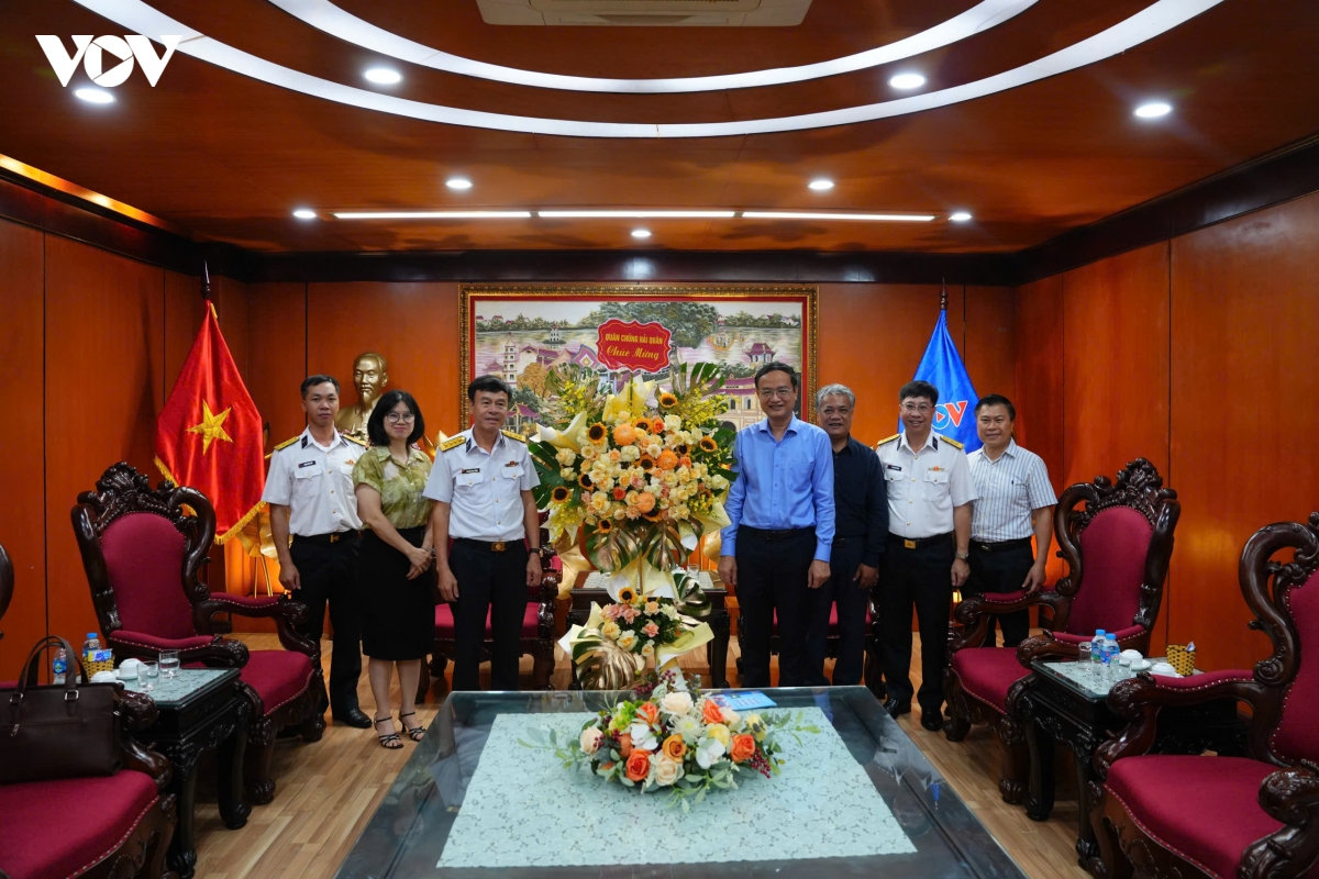 vov tiep tuc doi moi, xung dang voi niem tin cua Dang, nha nuoc va nhan dan hinh anh 9