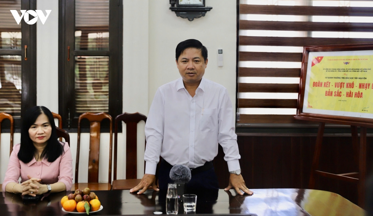vov góp phần đưa tiếng nói của Đảng đến gần hơn với đồng bào hình ảnh 2 vov gop phan dua tieng noi cua Dang den gan hon voi dong bao hinh anh 2