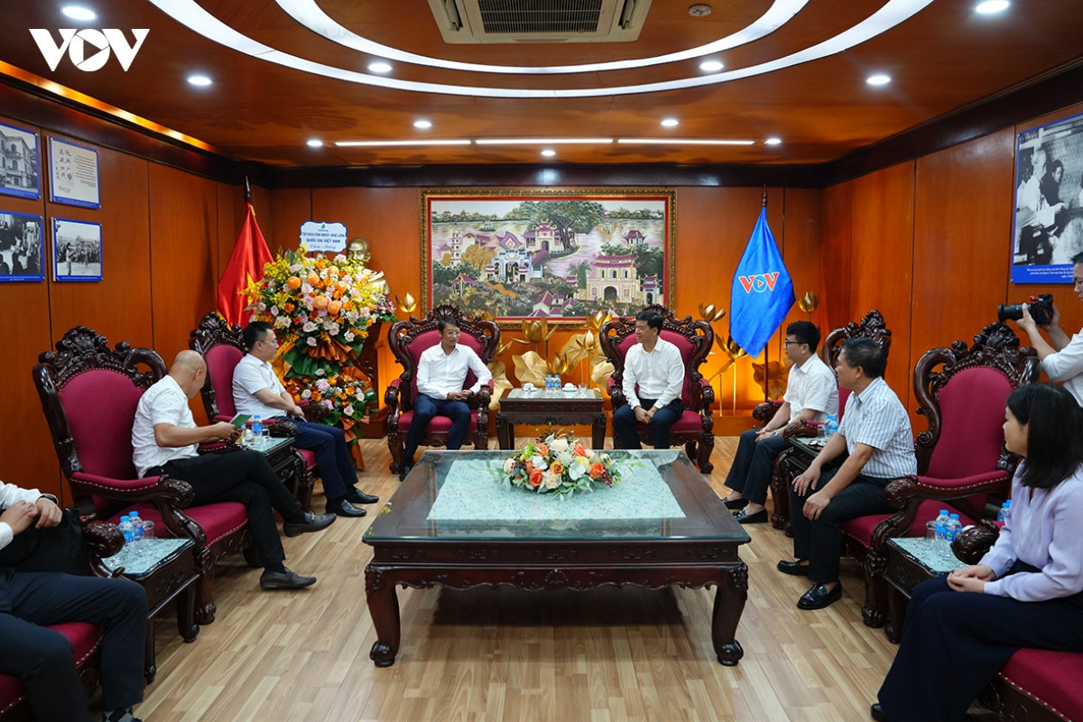 vov tiep tuc doi moi, xung dang voi niem tin cua Dang, nha nuoc va nhan dan hinh anh 11