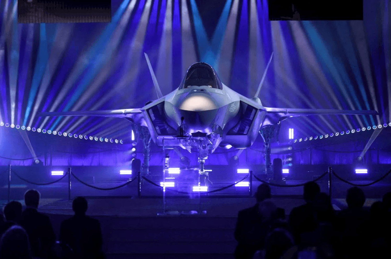 Lễ bàn giao máy bay chiến đấu F-35 do Phần Lan đặt hàng tại cơ sở Lockheed Martin Aeronautics. (Ảnh: Reuters)