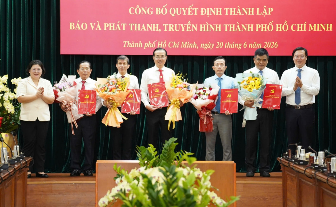 Ông lê văn minh giữ chức tổng giám đốc cơ quan báo-phát thanh, truyền hình tp.hcm hình ảnh 2 Ong le van minh giu chuc tong giam doc co quan bao-phat thanh, truyen hinh tp.hcm hinh anh 2