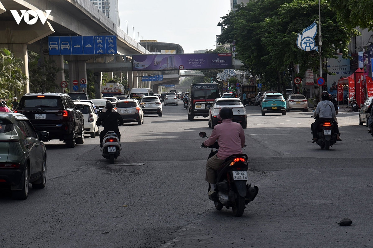 ha noi hoan tra mat duong sau du an chong ngap nhieu go ghe, nham nho mat an toan hinh anh 8