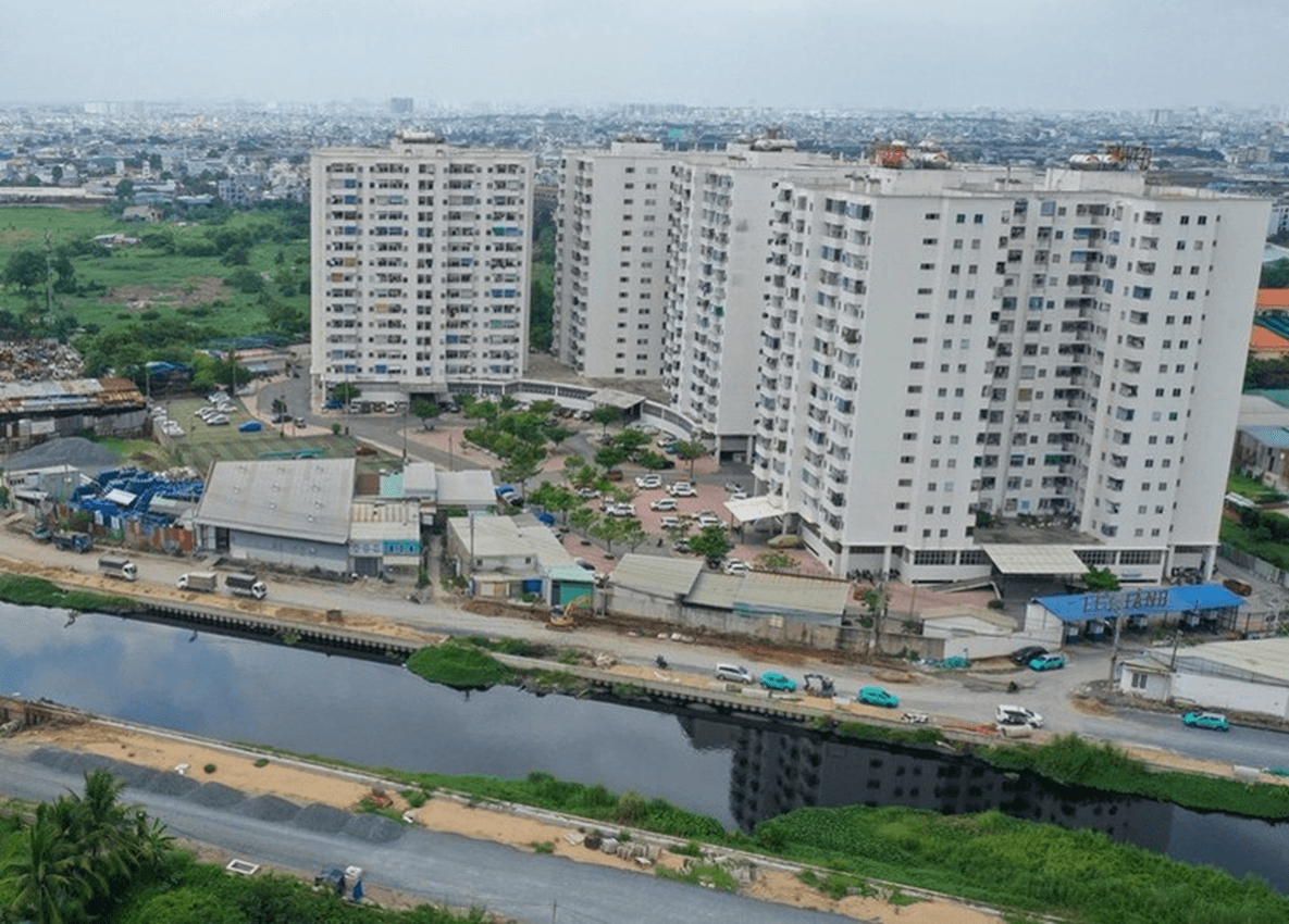 Khu nhà ở cho thuê 49 năm tại phường Tân Tạo do doanh nghiệp tư nhân đầu tư. (Ảnh: Lê Thành)