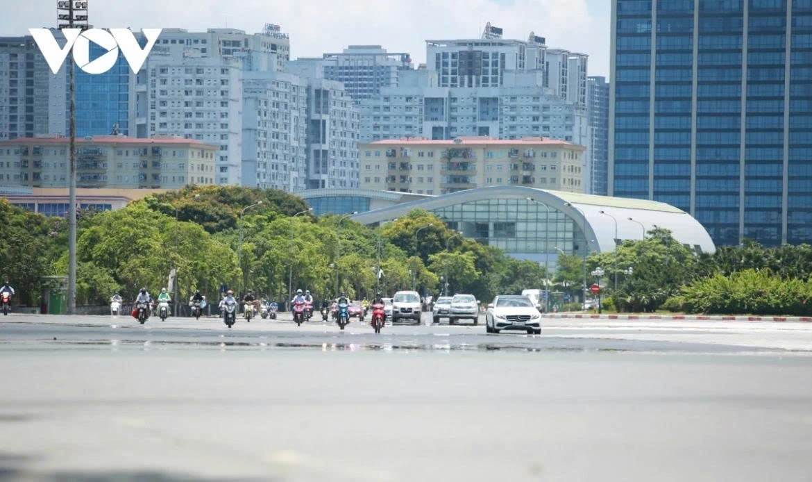 thời tiết ngày 23 6 hà nội và bắc bộ nắng nóng gay gắt, có nơi vượt 37 độ c hình ảnh 1 thoi tiet ngay 23 6 ha noi va bac bo nang nong gay gat, co noi vuot 37 do c hinh anh 1