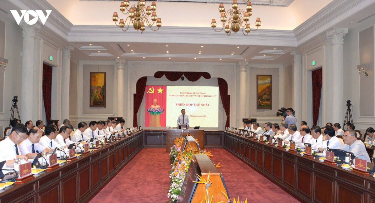 tong bi thu, chu tich nuoc to lam chu tri hop ban chi dao ve hoan thien the che hinh anh 4