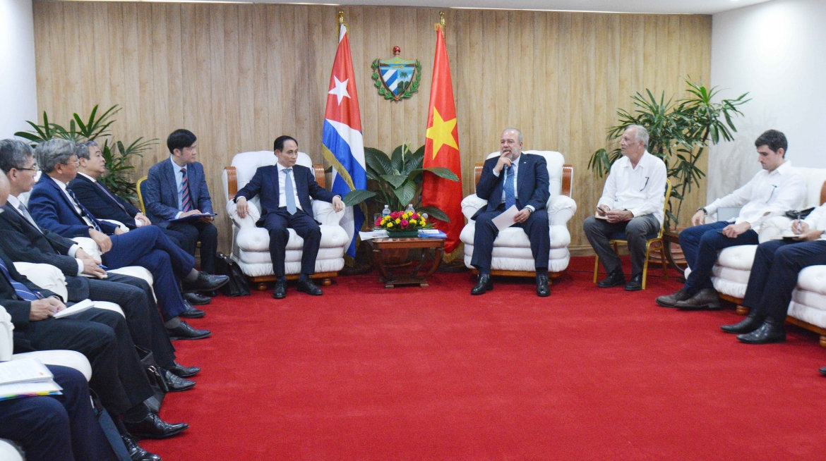 Đặc phái viên của tổng bí thư, chủ tịch nước tô lâm thăm và làm việc tại cuba hình ảnh 1 Dac phai vien cua tong bi thu, chu tich nuoc to lam tham va lam viec tai cuba hinh anh 1
