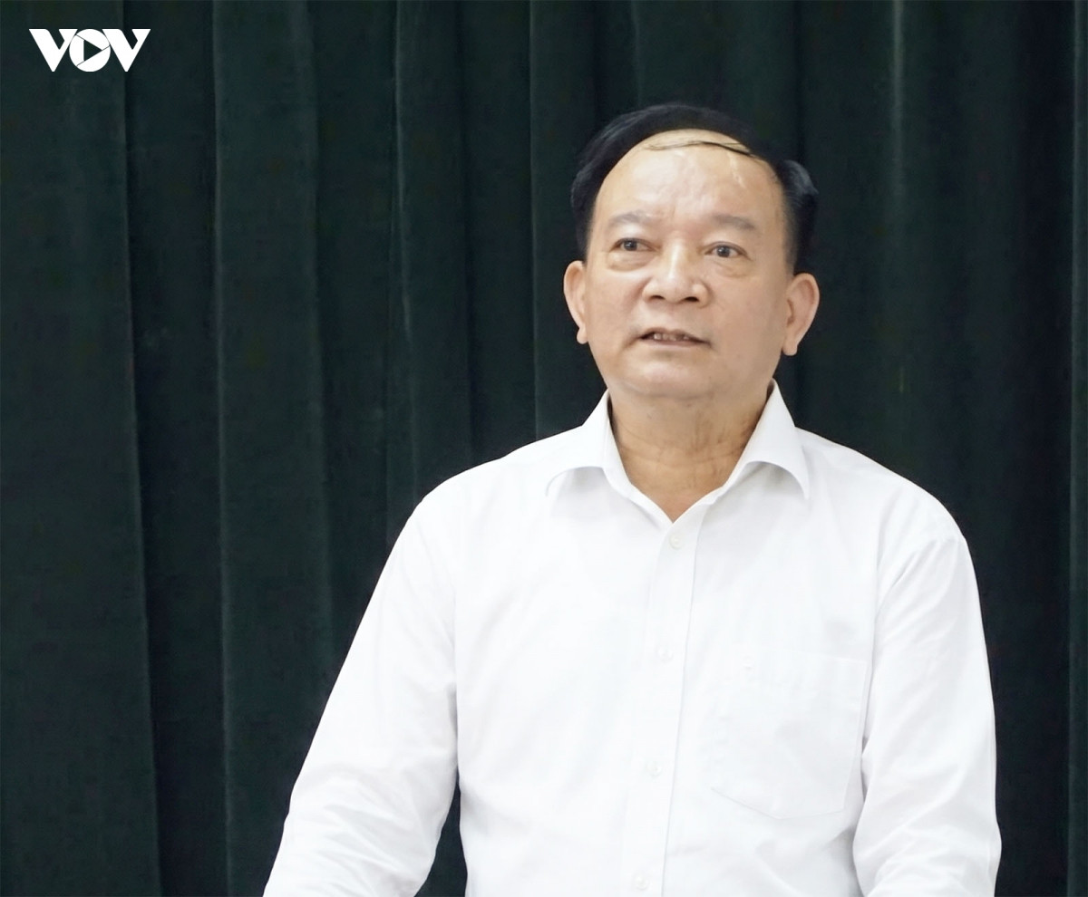 sáp nhập tổ dân phố làm gì để gỡ khó cho bài toán người già gánh việc hình ảnh 2 sap nhap to dan pho lam gi de go kho cho bai toan nguoi gia ganh viec hinh anh 2
