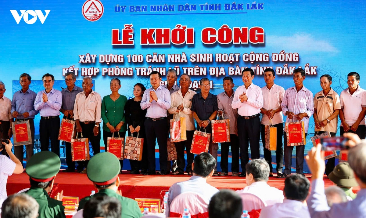 Dai tuong phan van giang du le khoi cong xay dung nha sinh hoat cong dong chong lu hinh anh 1