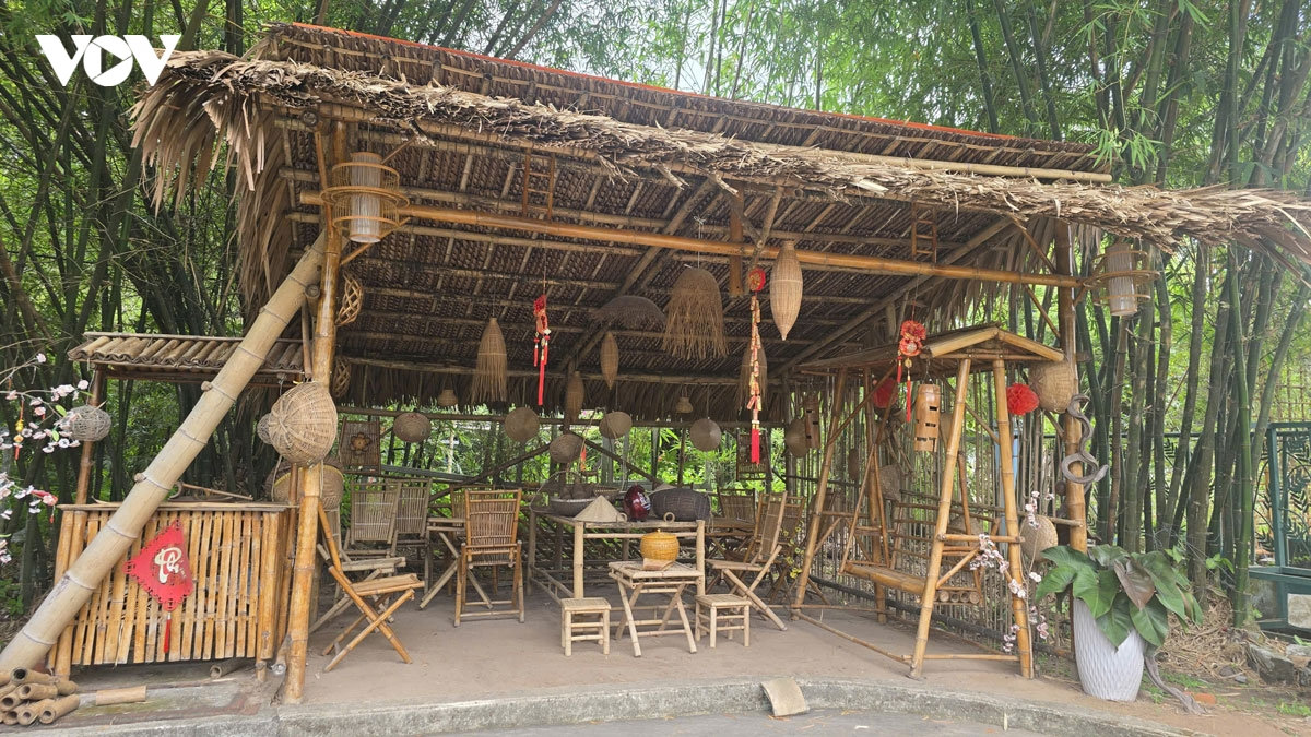 tran tro o ngan hang tre lon nhat viet nam tai tp.hcm hinh anh 5