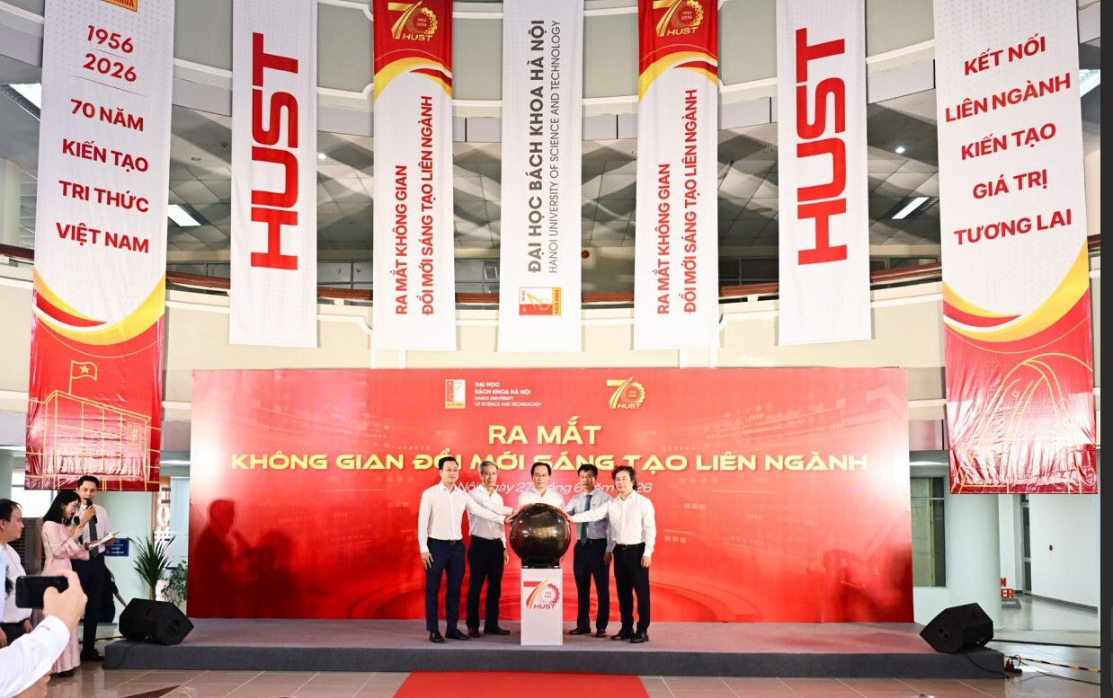 Nghi lễ ra mắt Trung tâm Đổi mới sáng tạo liên ngành tại Đại học Bách Khoa Hà Nội. (Ảnh: ĐHBKHN)