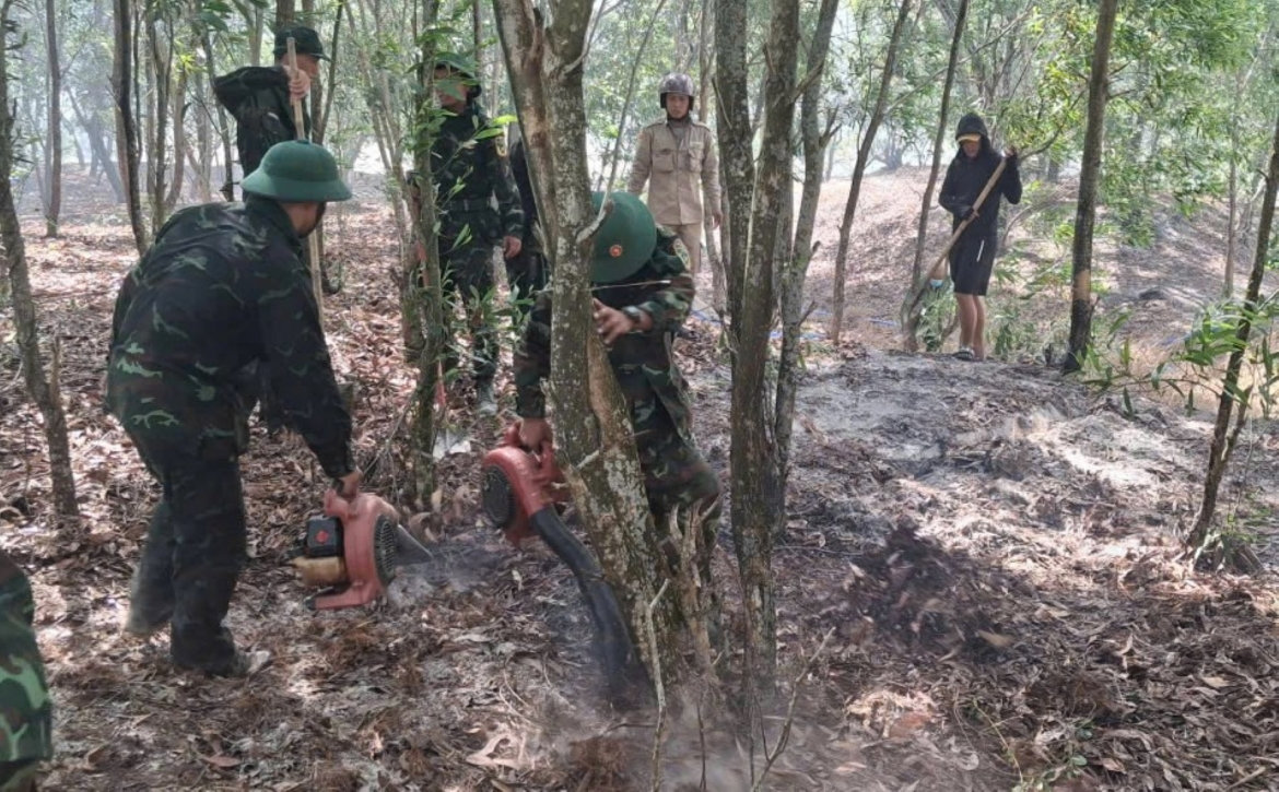 De xuat dung flycam de giam sat, phat hien chay rung tai quang tri hinh anh 5