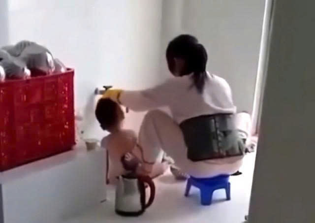 bao hanh tre mam non, bo gd-Dt de xuat phat toi 50 trieu dong hinh anh 1