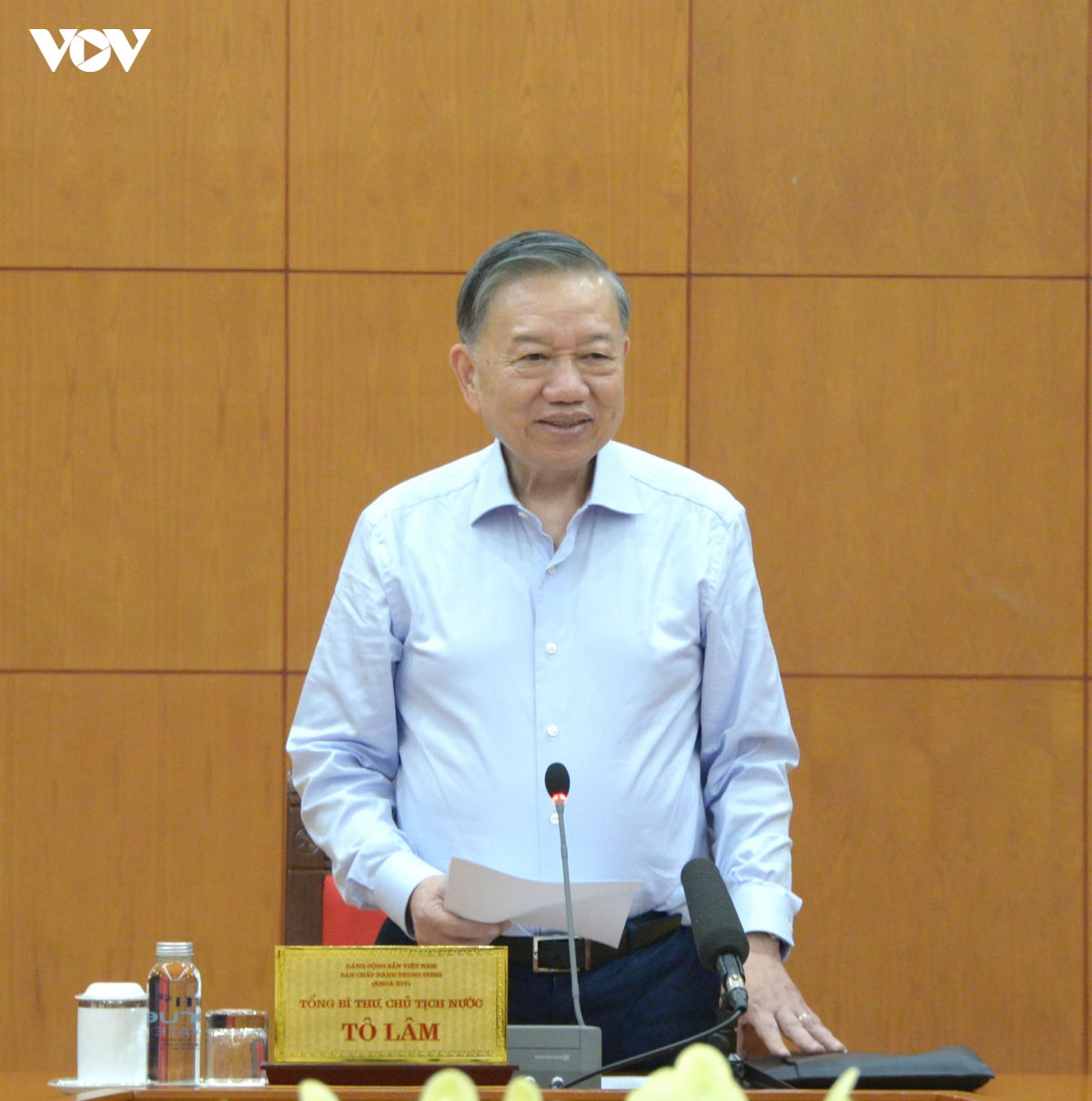 tong bi thu, chu tich nuoc to lam chu tri cuoc hop ve cong tac phong chong bao lu, bien doi khi hau hinh anh 2